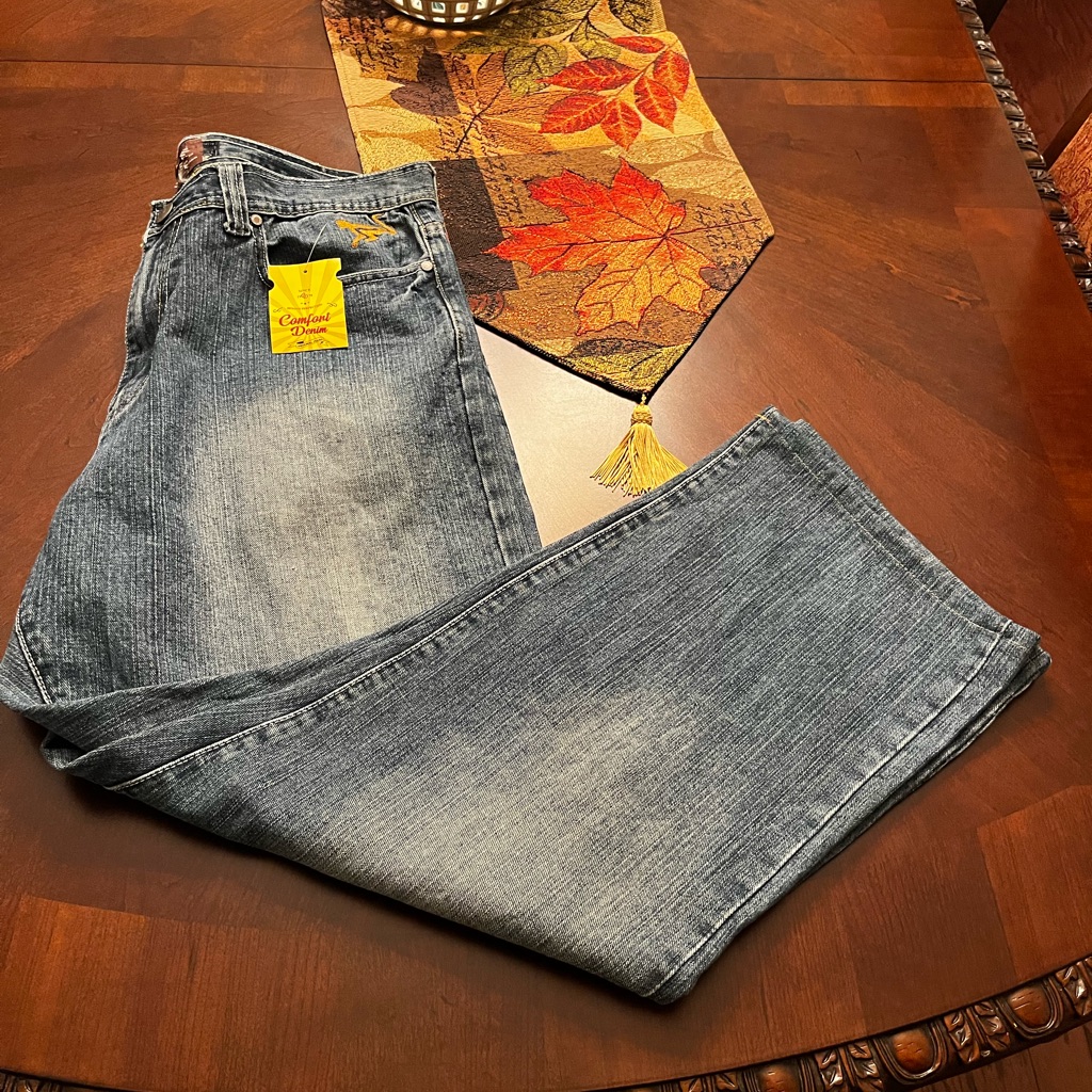 Comfort Denim Brand Jeans Nwot